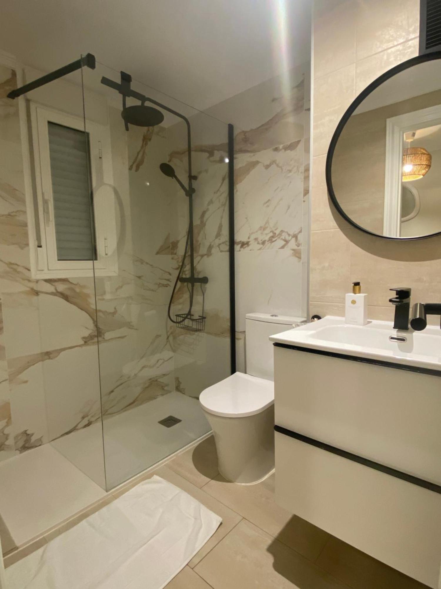 Casa Bendita - Luxury Apartment Benidorm Buitenkant foto